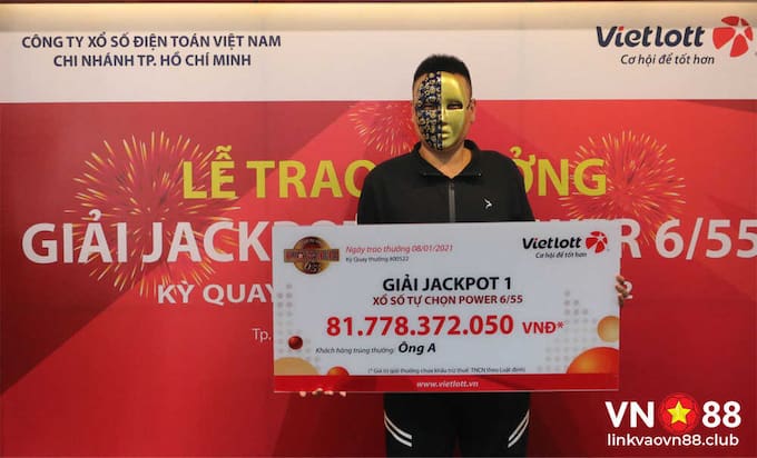 Người chơi trúng giải Jackpot Vietlott 6/55